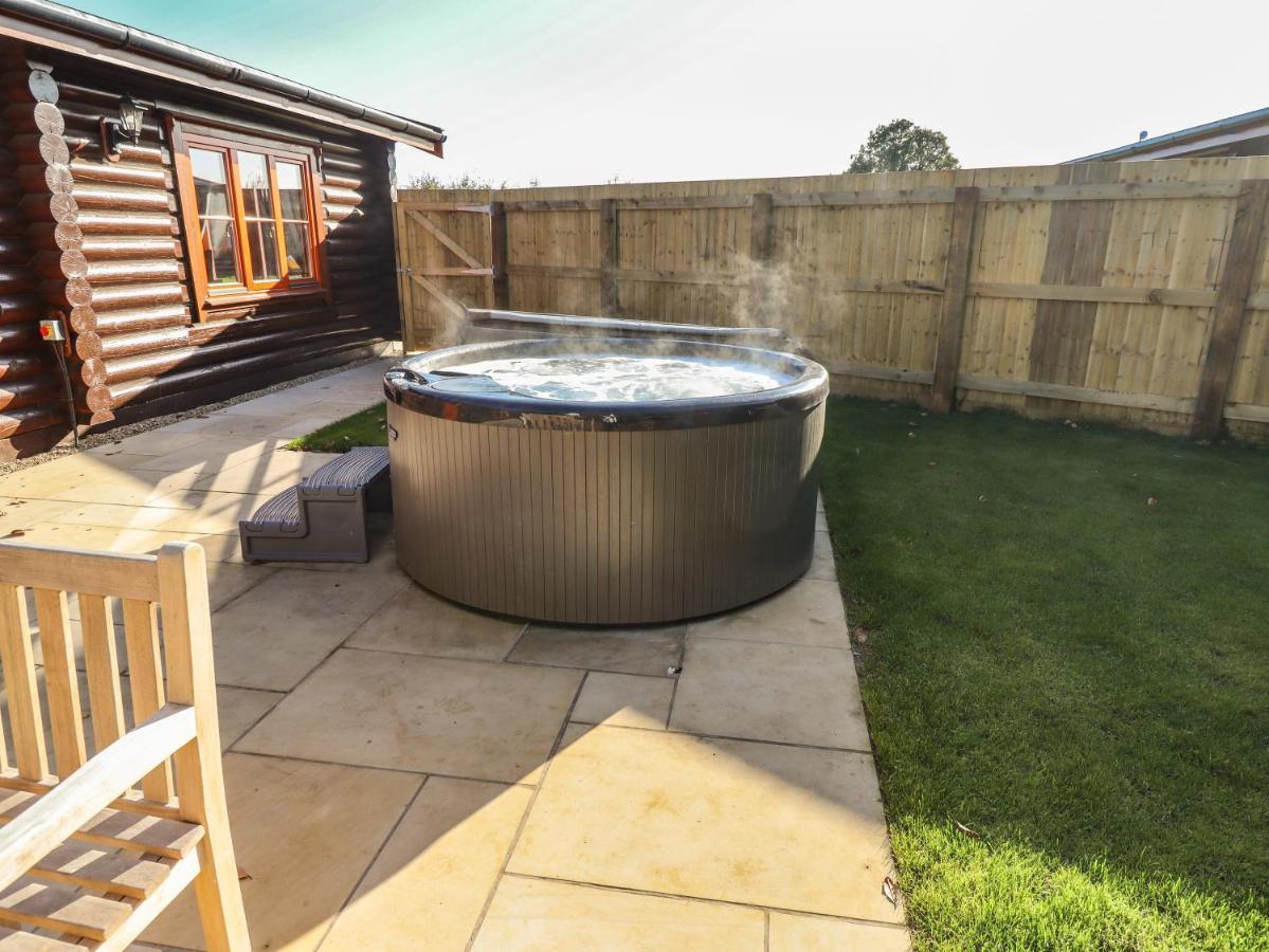 Holly Lodge Oakham Extérieur photo